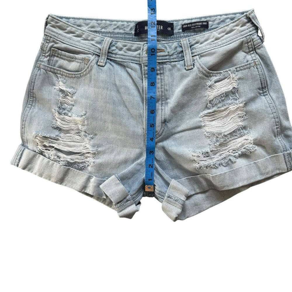 Hollister High Rise Boyfriend Short SZ 11 / 30 Light Wash Distressed Button Fly - Picture 7 of 11